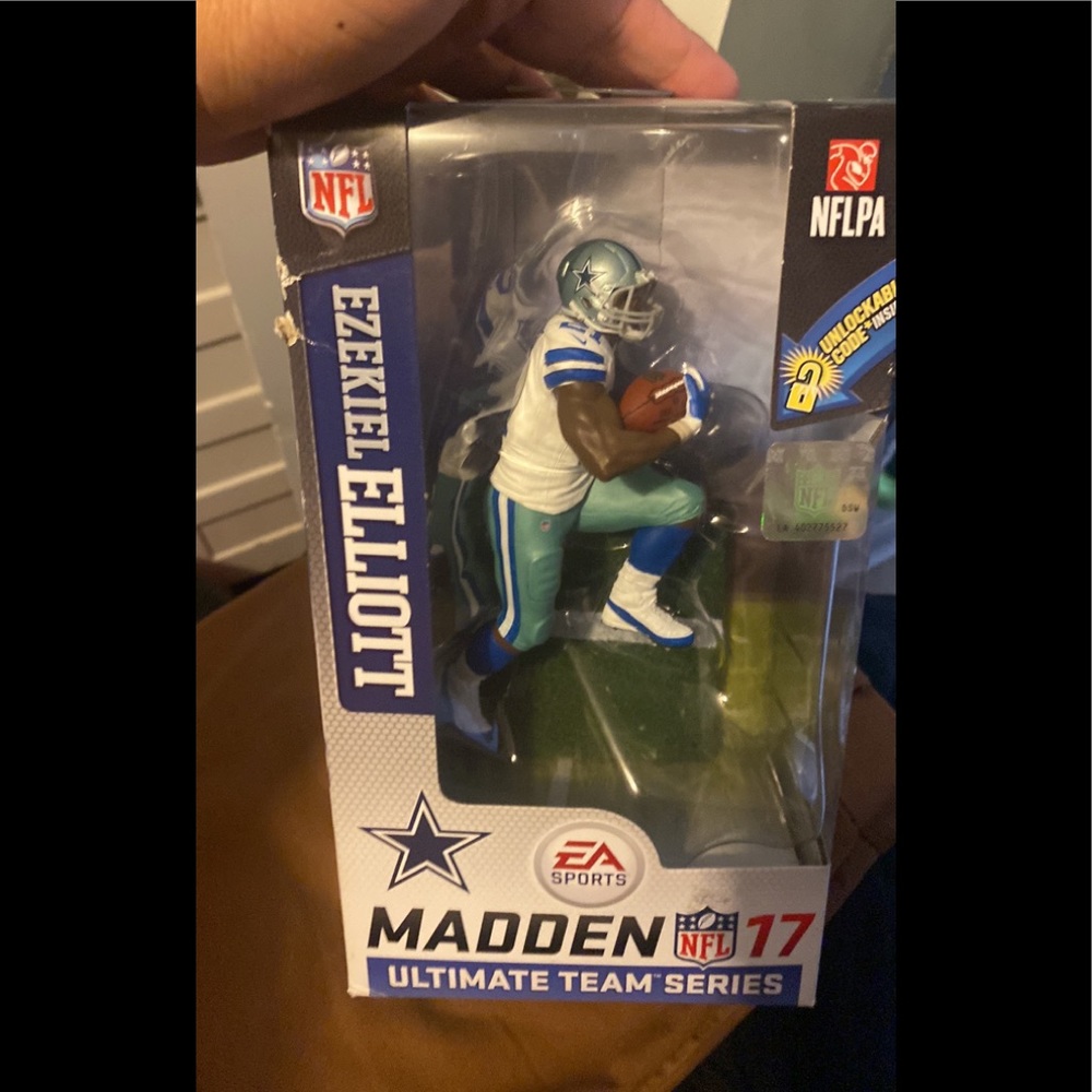 NFL Madden 17 Ezekiel Elliot figure.